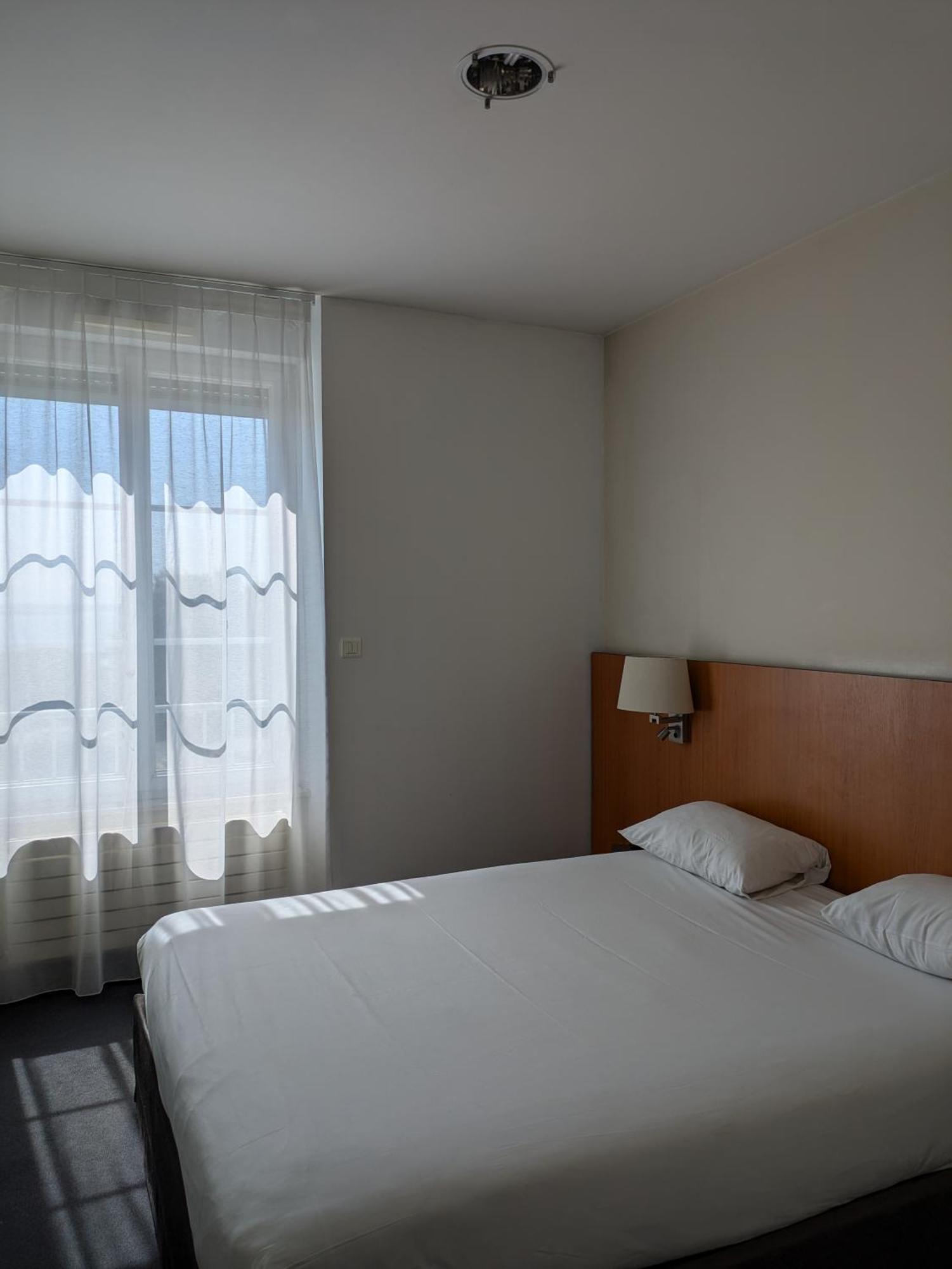 Hotel De La Gare Brest Exteriör bild
